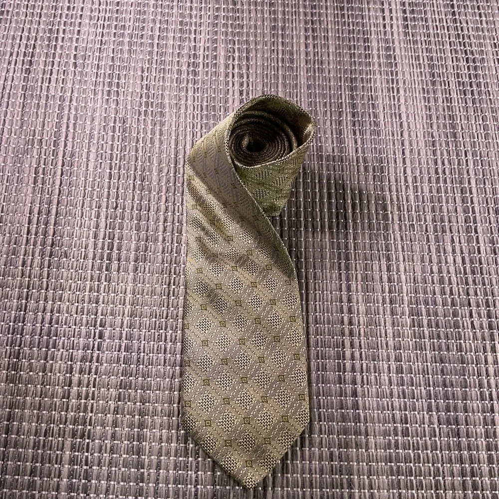 Giorgio Ferri Mens Gold Blue Geometric Diamond Silk Tie Made in Italy 59x3.75
